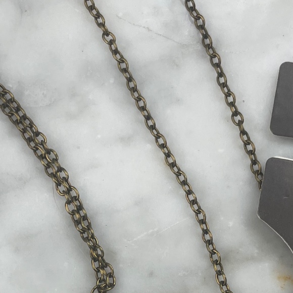 NWOT: Dramatic Elephant Head Necklace - Picture 6 of 7